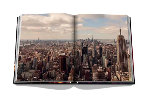 Cosi Store • New York Chic (Assouline)