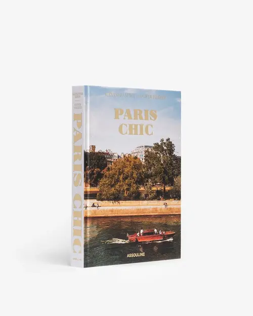 Cosi Store • Paris Chic (Assouline)