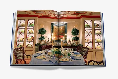 Cosi Store • Valentino at the emperor's table Assouline (Assouline)